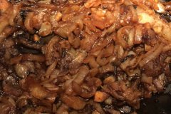 onions are ready...beautiful caramelization!