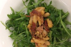 Arugula Salad with White Beans and Prosciutto