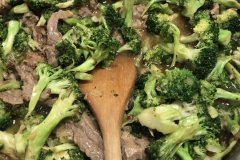 beef and broccoli stir fry